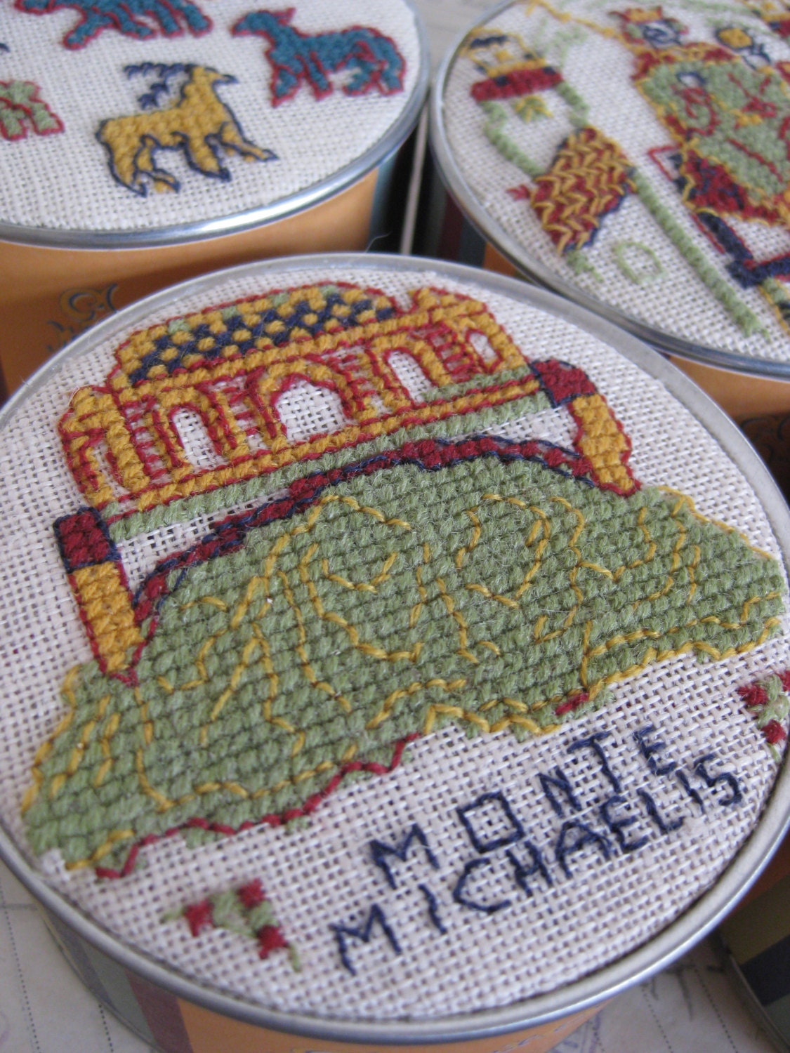 Sajou Museum & Heritage Bayeux Tapestry Cross Stitch Embroidery Kit- Mont St Michel Pot