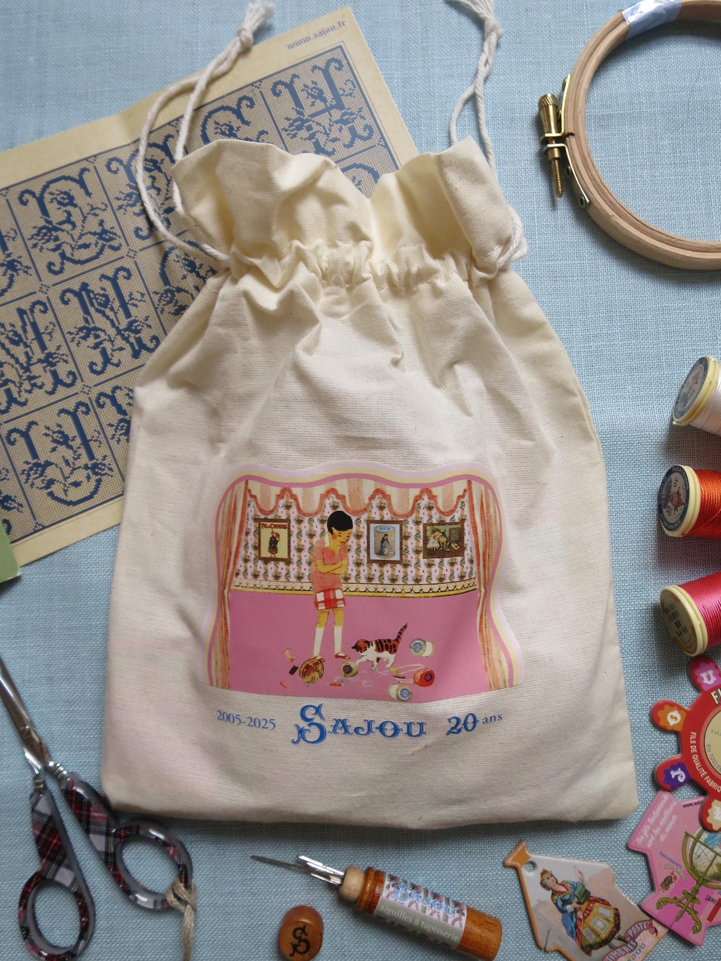 Sajou Limited Edition Gift Bag for Stitchers – Little Girl and Her Cat