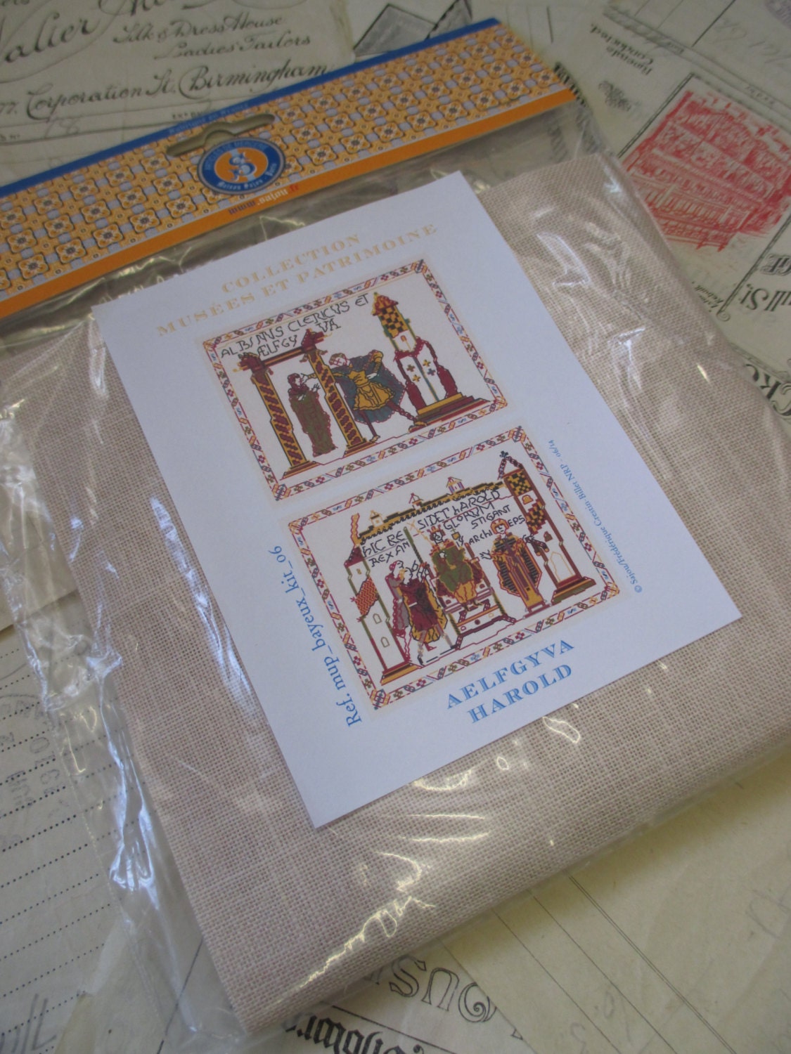 Sajou Museum & Heritage Bayeux Tapestry Embroidery Kit- Aelfgyva and Harold