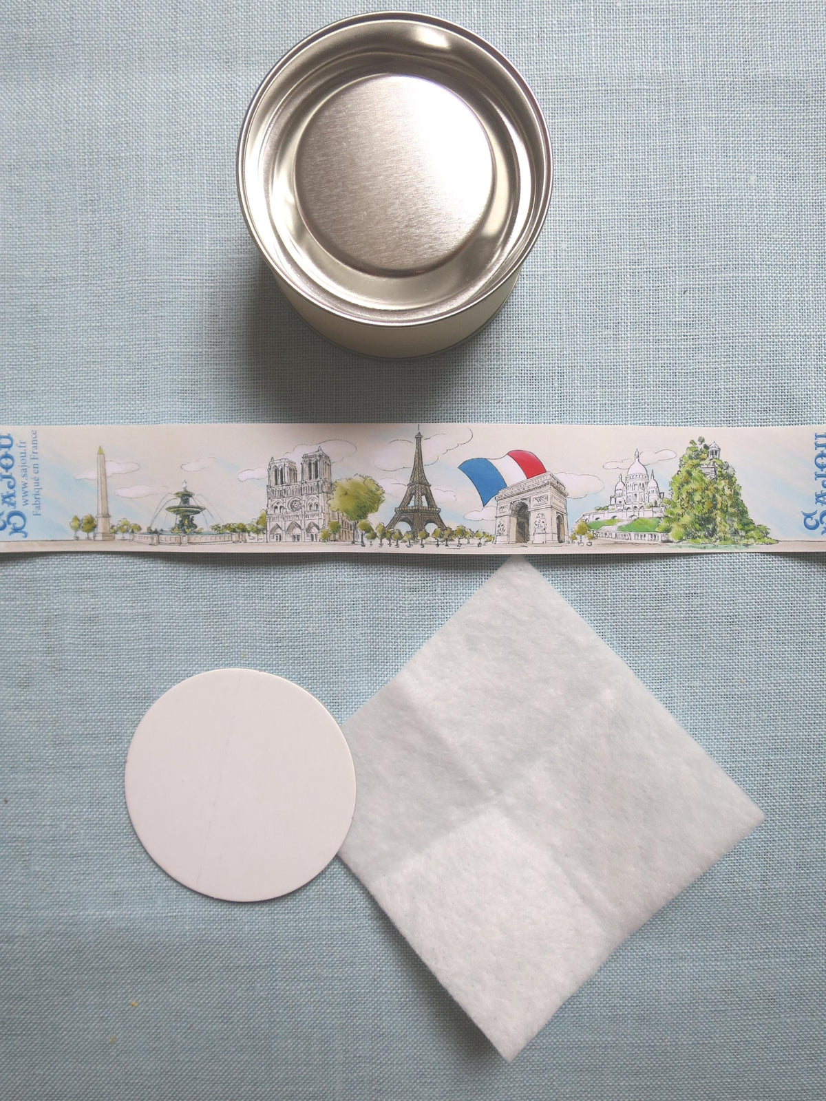 Sajou Pot to Embroider- Paris Landmarks