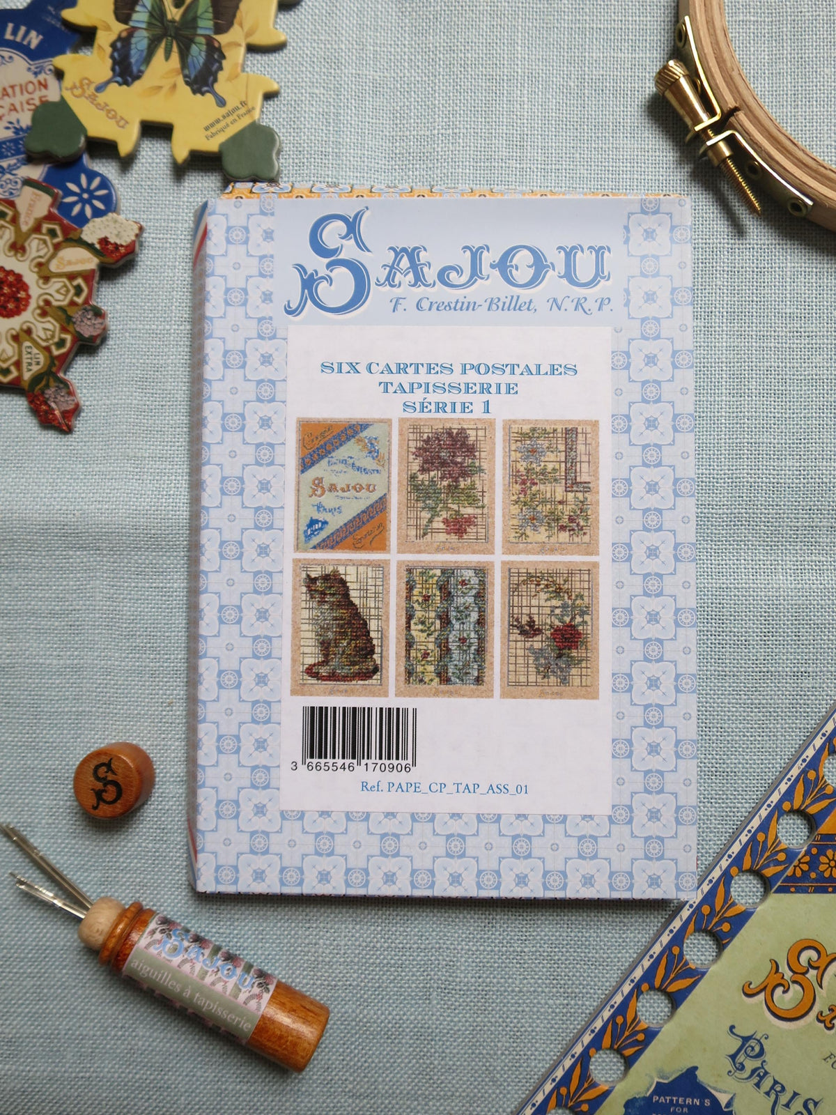 Sajou Six Vintage Tapestry Postcards- Serie 1 Cat & Flowers