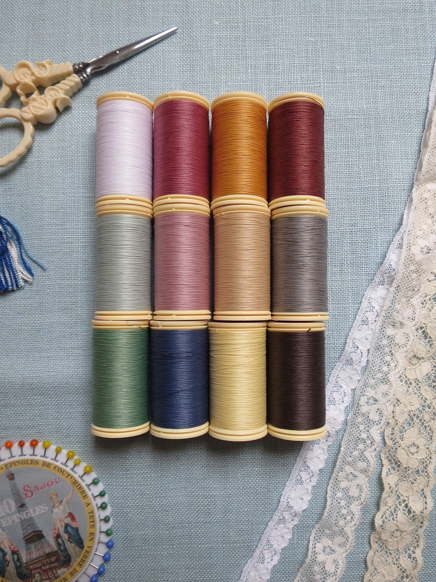 Sajou Boxed Set 12 Fil au Chinois Patchwork Thread- No. 3- Vintage Tones