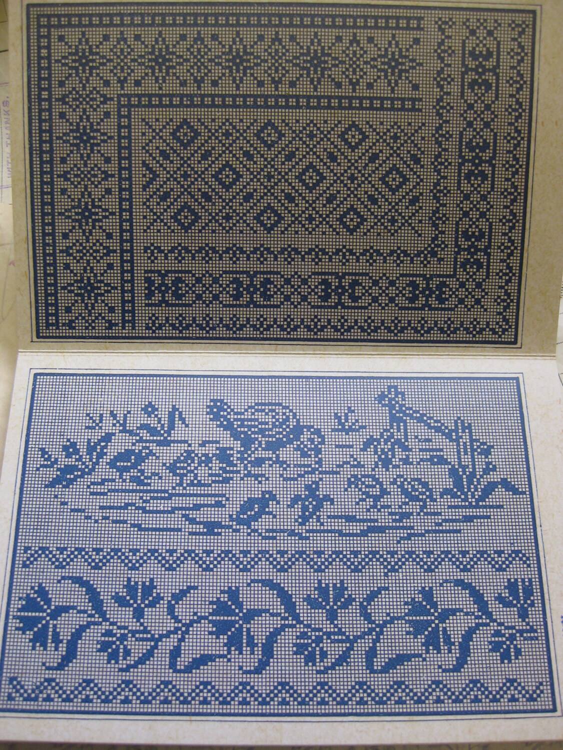 Sajou Green Cross Stitch Album 657- French Vintage Borders & Corners