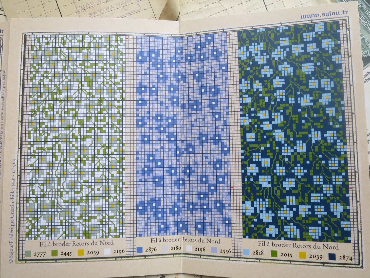 Sajou Red Cross Stitch Album 904- Vintage Ribbon Designs