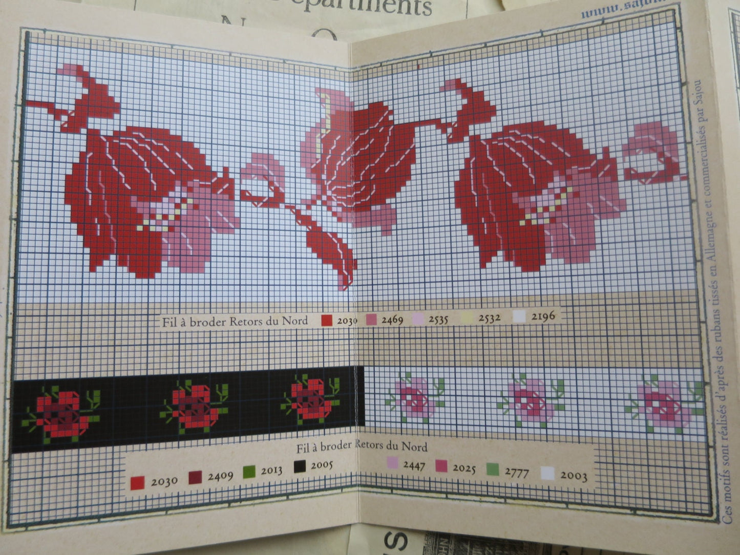 Sajou Red Cross Stitch Album 904- Vintage Ribbon Designs