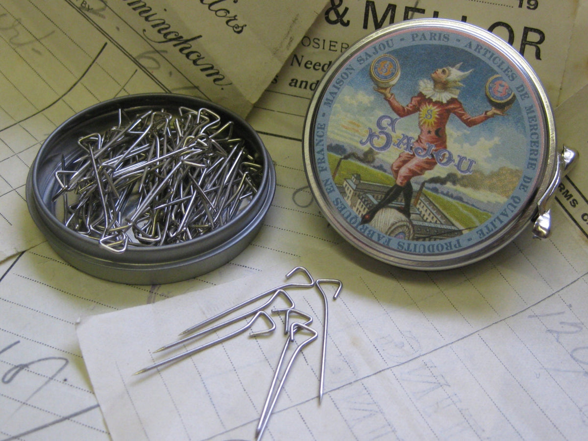 Sajou Tins of Pins- Murano Glass Head, Triangular Quilting, Extra Fine No.4, Fine No.5, Heavy Weight No.12