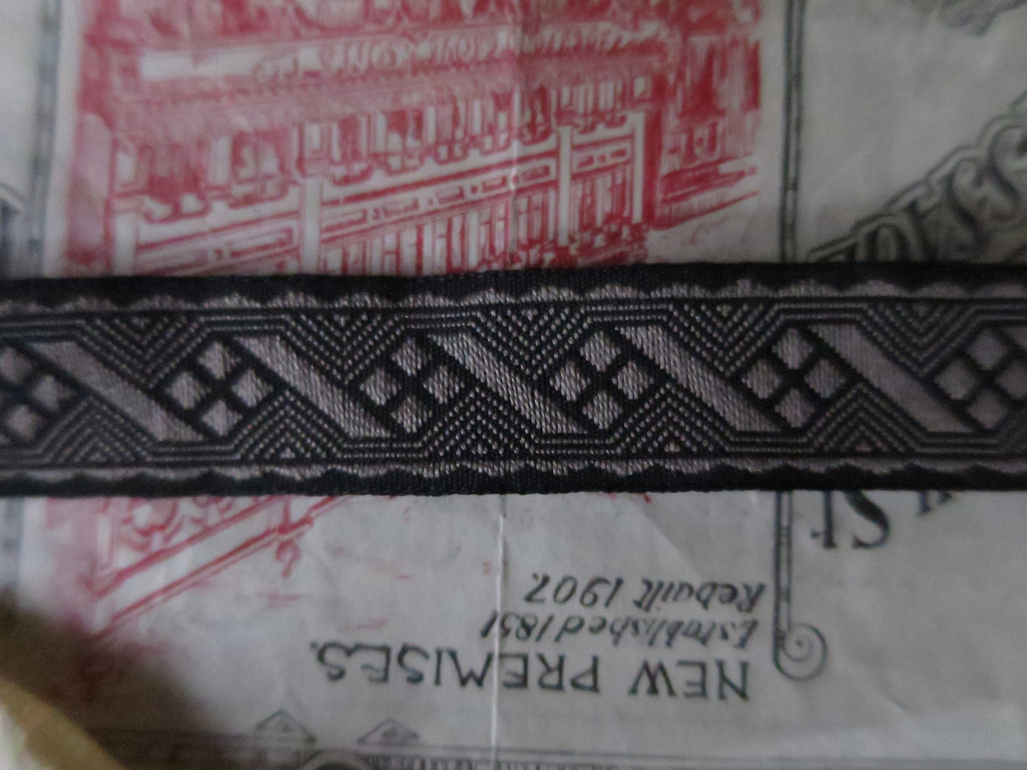 Classic Zig Zag 15 mm Jacquard Woven Ribbon