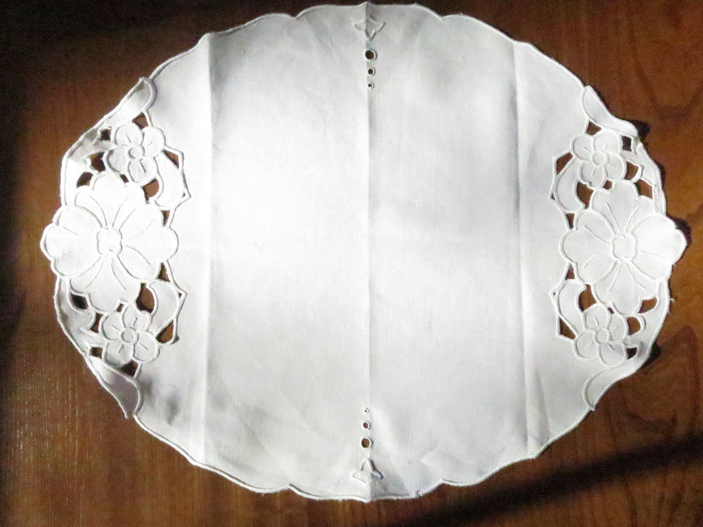Antique Edwardian Irish Linen Tray Cloth/ Topper- Floral Whitework Cutwork Hand Embroidery